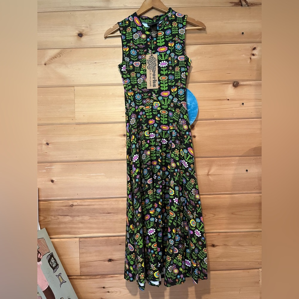 Nooworks NWT awesome blossom print dahlia dress